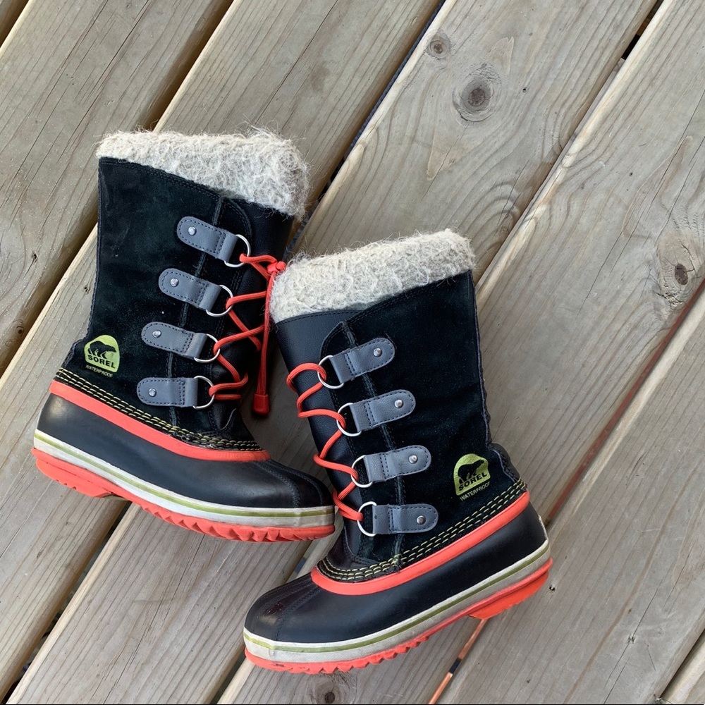 Sorel Joan Of Arctic Black Boots Size 2/33